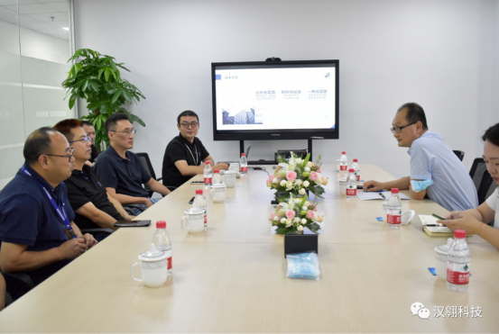 2022嘉定区委常委、统战部部长唐晓林调研上海汉翱新能源科技有限公司